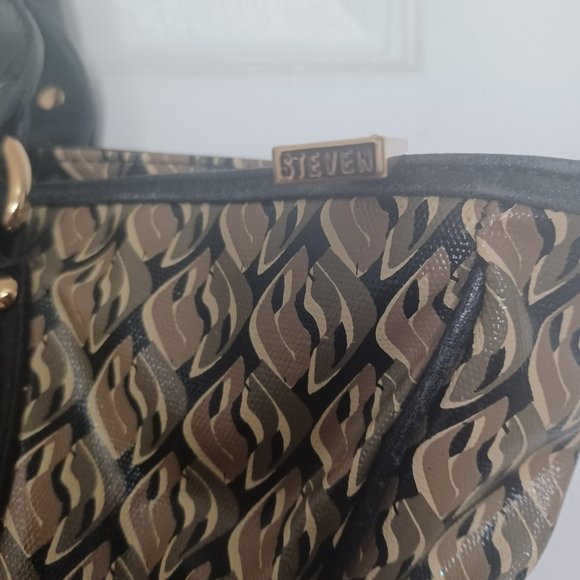 STEVEN By Steve Madden Large Tote - Picture 8 of 9